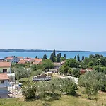 Апартаменты Lighthouse Фажана