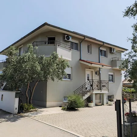 Lighthouse Apartament